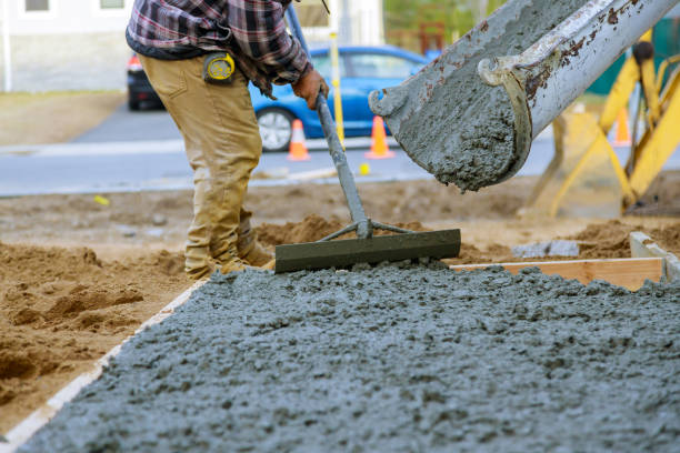 Best Concrete Installation Cost  in Richmond, CA